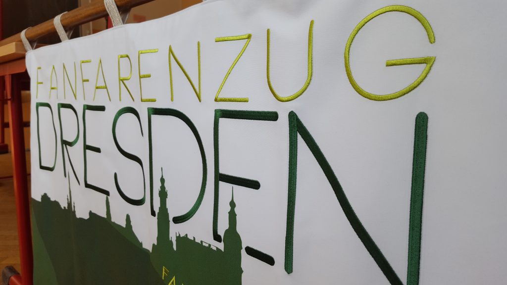 Banner-Design für den Fanfarenzug Dresden