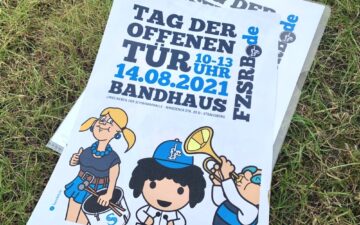 Bandstyle-Fanfarenzug-Strausberg-TagderoffenenTuer-05